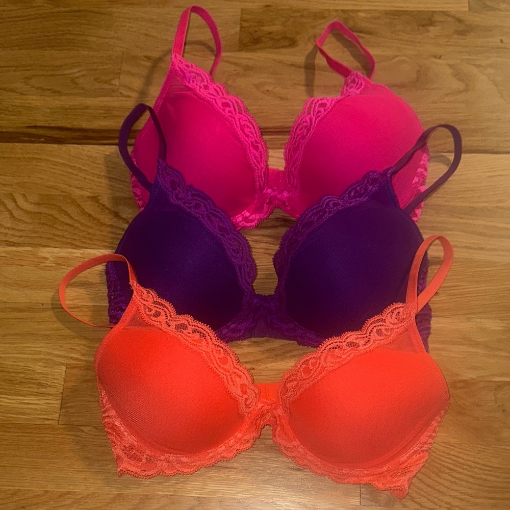 Natori Feathers Bras 34C-Set of 3